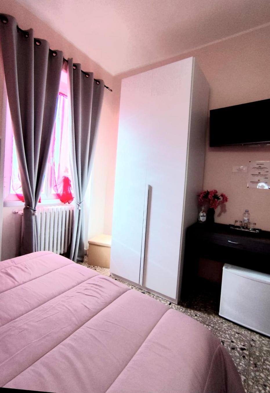 Bed And Breakfast Mamma Giuliana ローマ エクステリア 写真